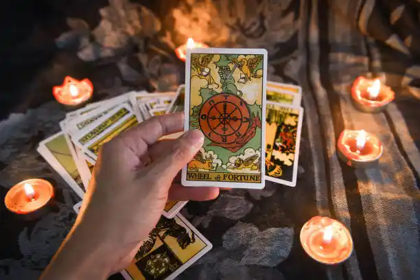 tarot cards Eminence